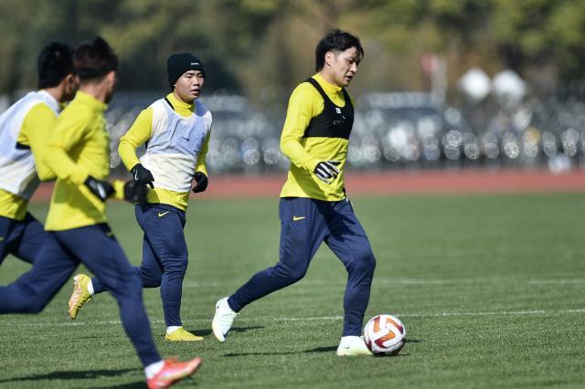 九游体育入口-中超吹响2023集结号：出国热不再 7队待定3种境遇